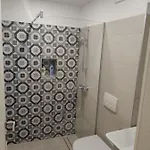 S-rooms *