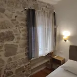 S-rooms Lägenhet