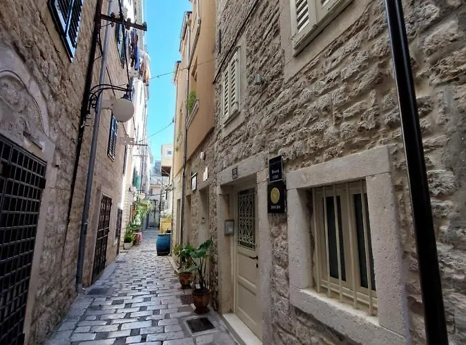 S-rooms Apartamento Šibenik