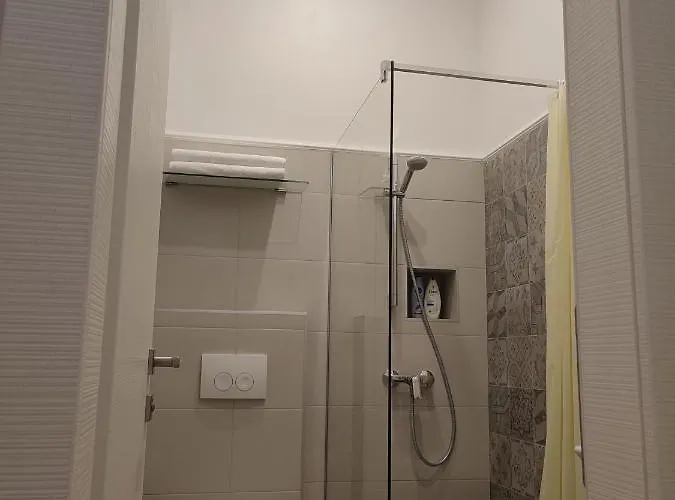 S-rooms 시베니크